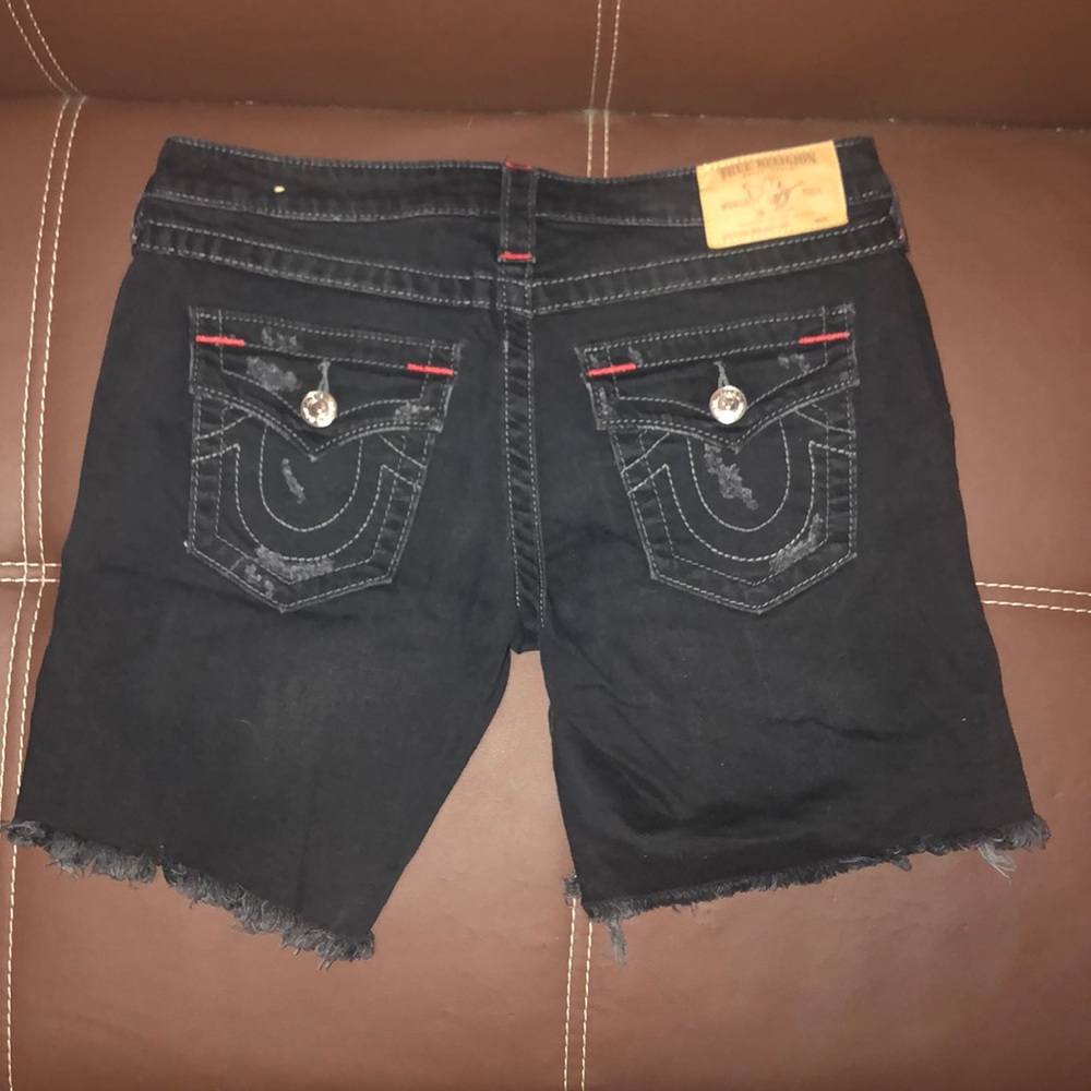 Black True Religion Jean shorts w/red, grey stitch